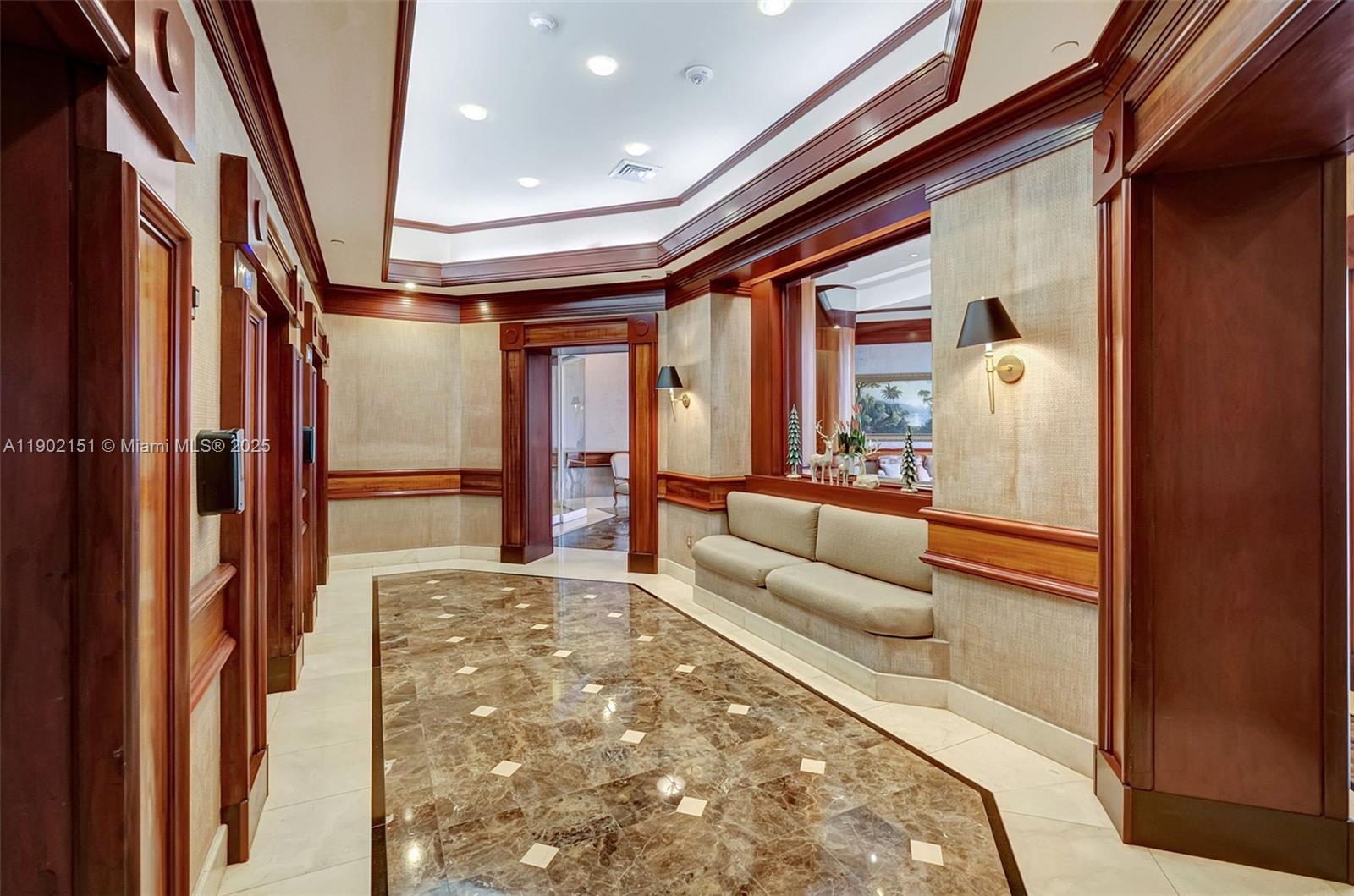 20185 E Country Club Dr # 1405