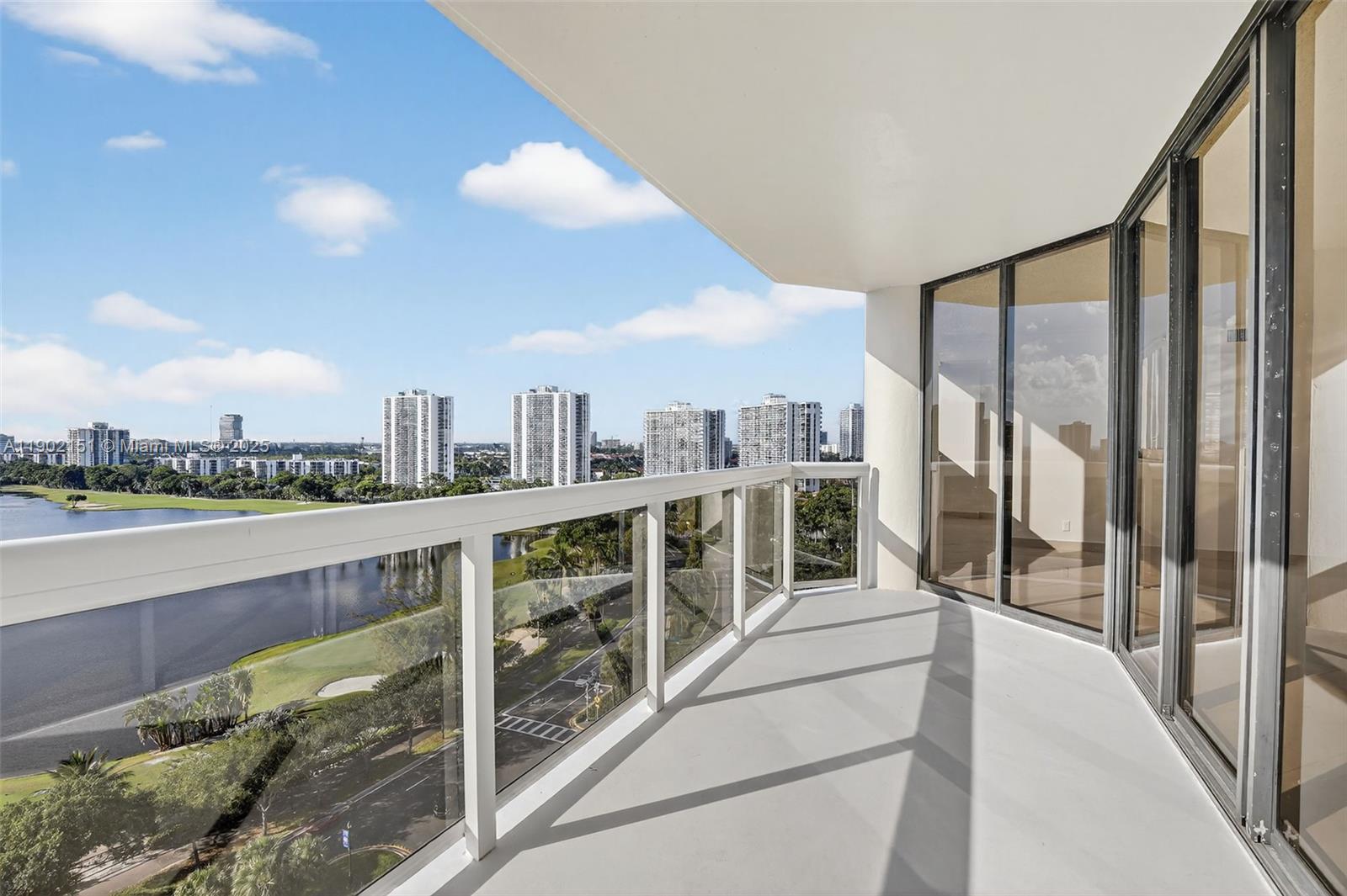 20185 E Country Club Dr # 1405