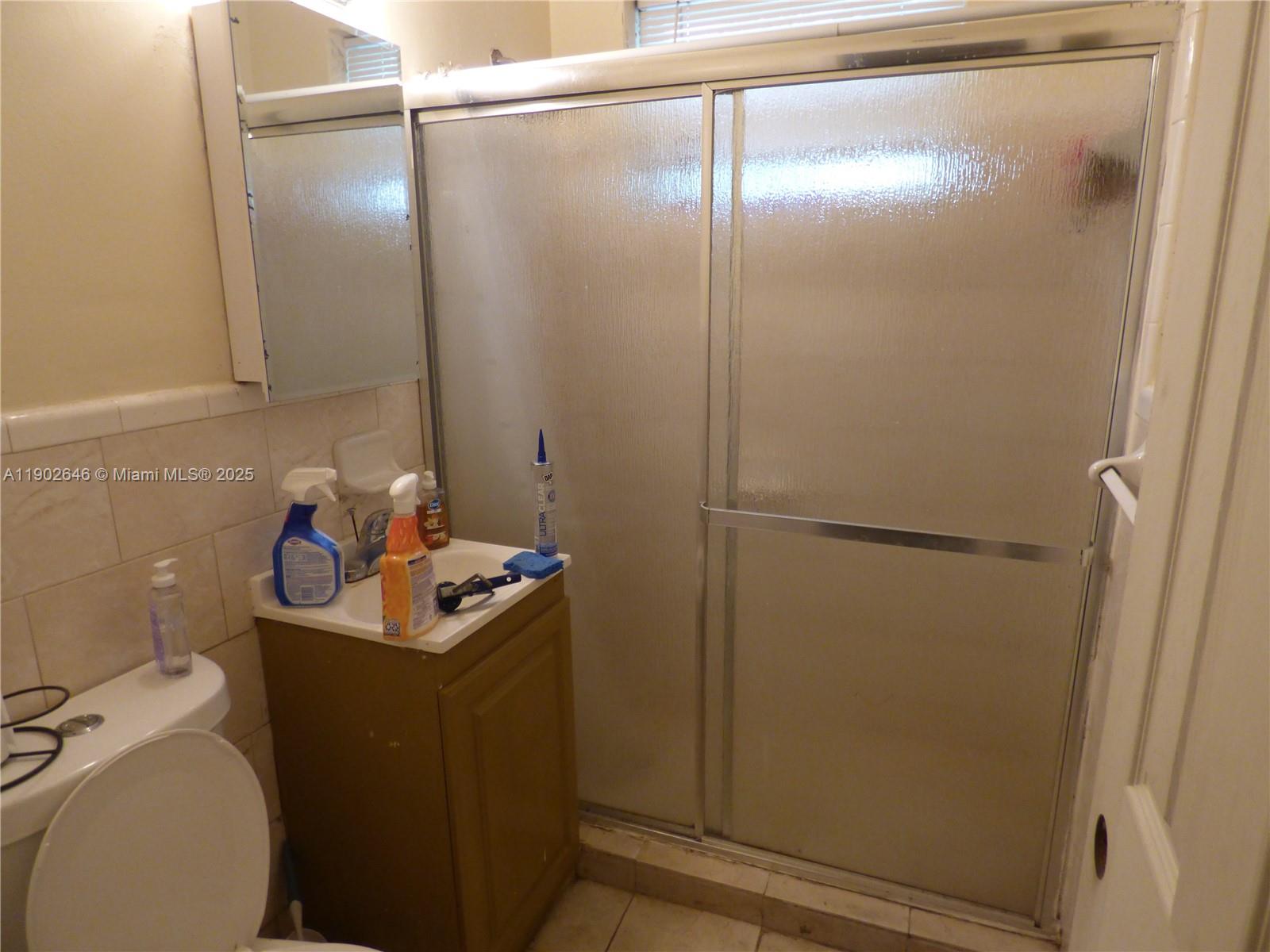 347 NW 42nd St, Miami