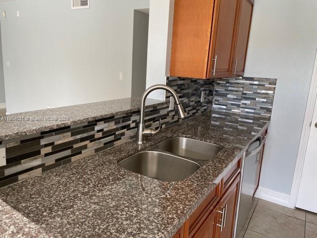 2331 NW 33rd St # 310