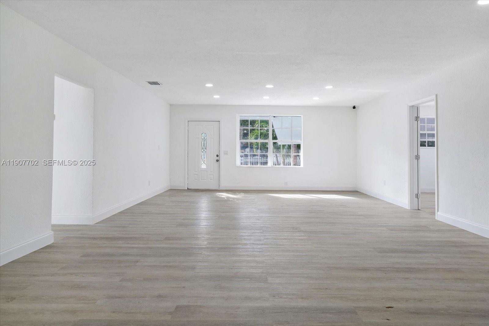261 NE 172nd St