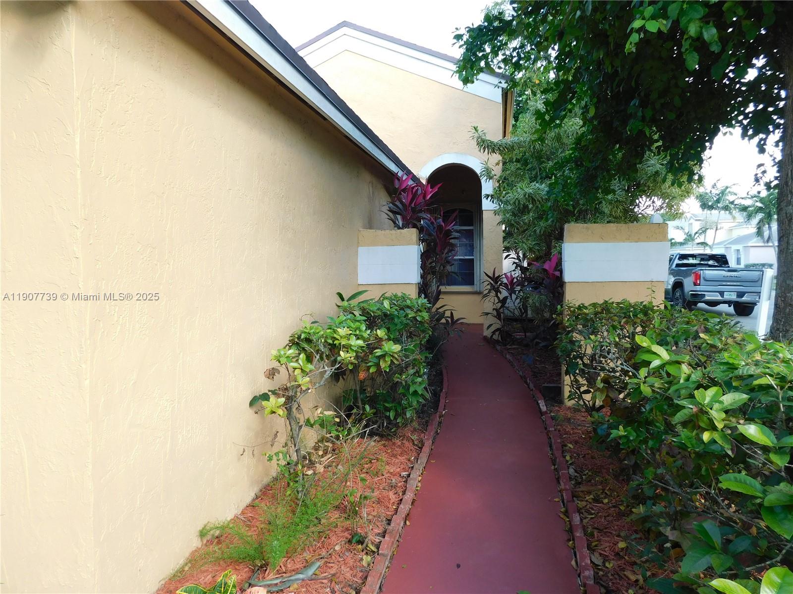 2851 W River Run Cir W # 2851