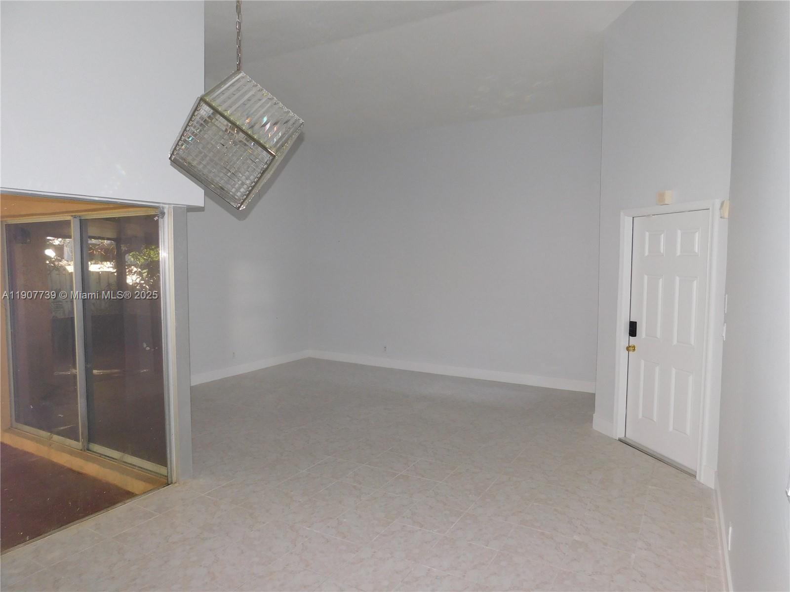 2851 W River Run Cir W # 2851