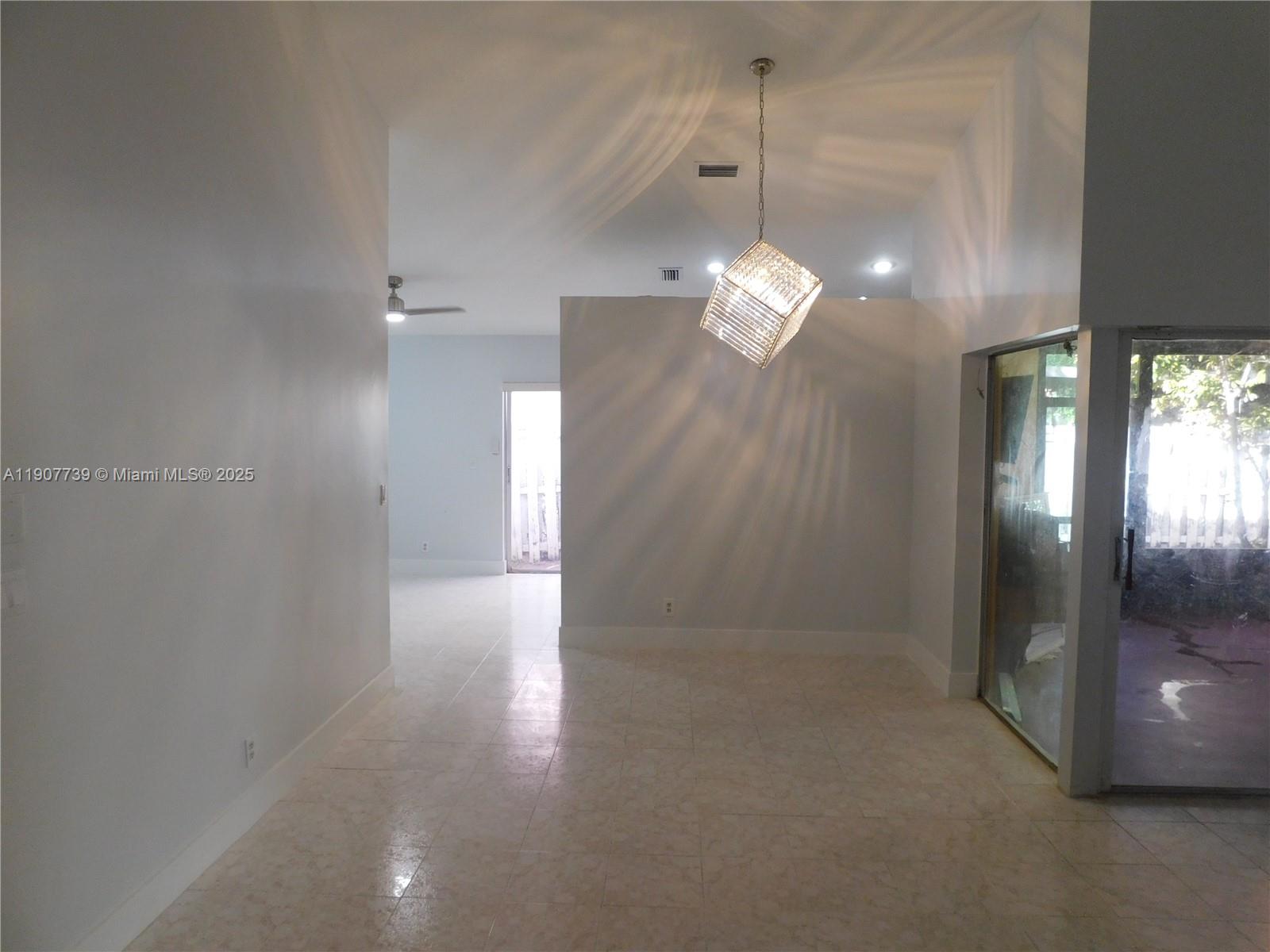 2851 W River Run Cir W # 2851