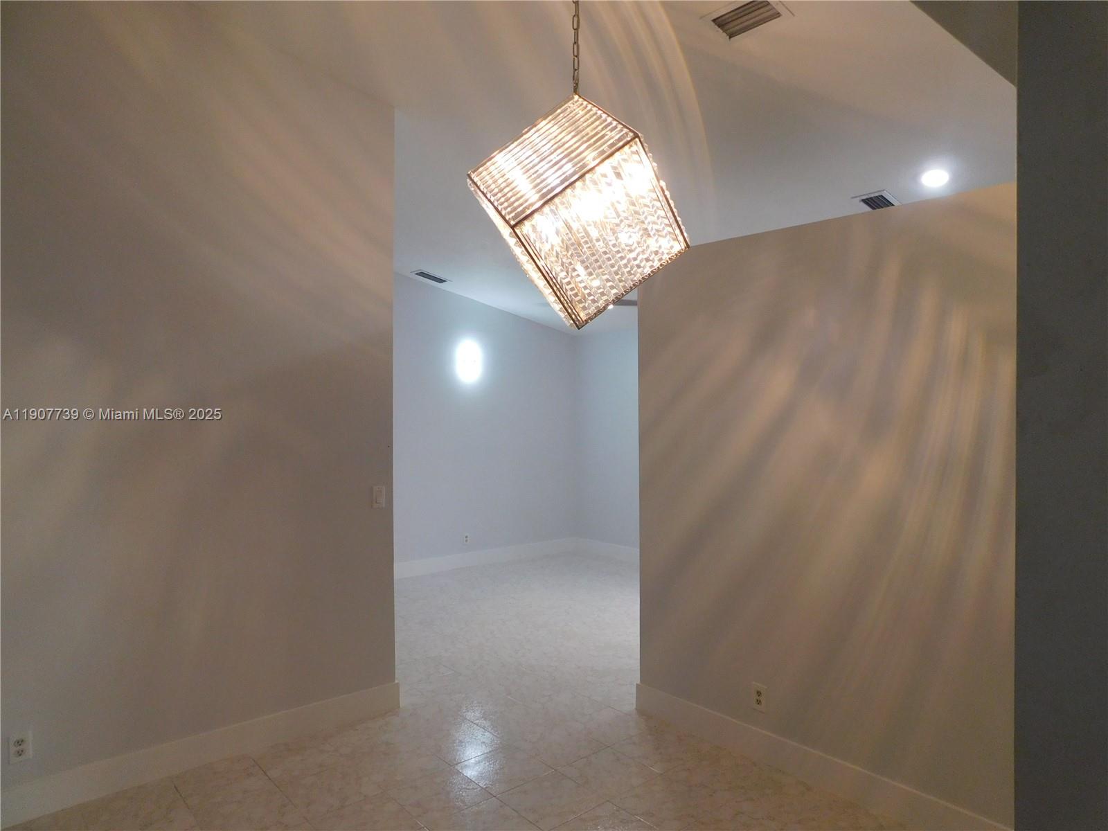 2851 W River Run Cir W # 2851