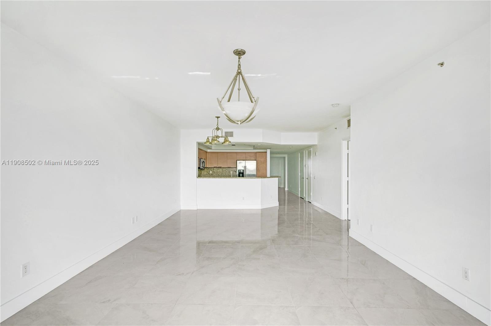 14951 Royal Oaks Ln # 806