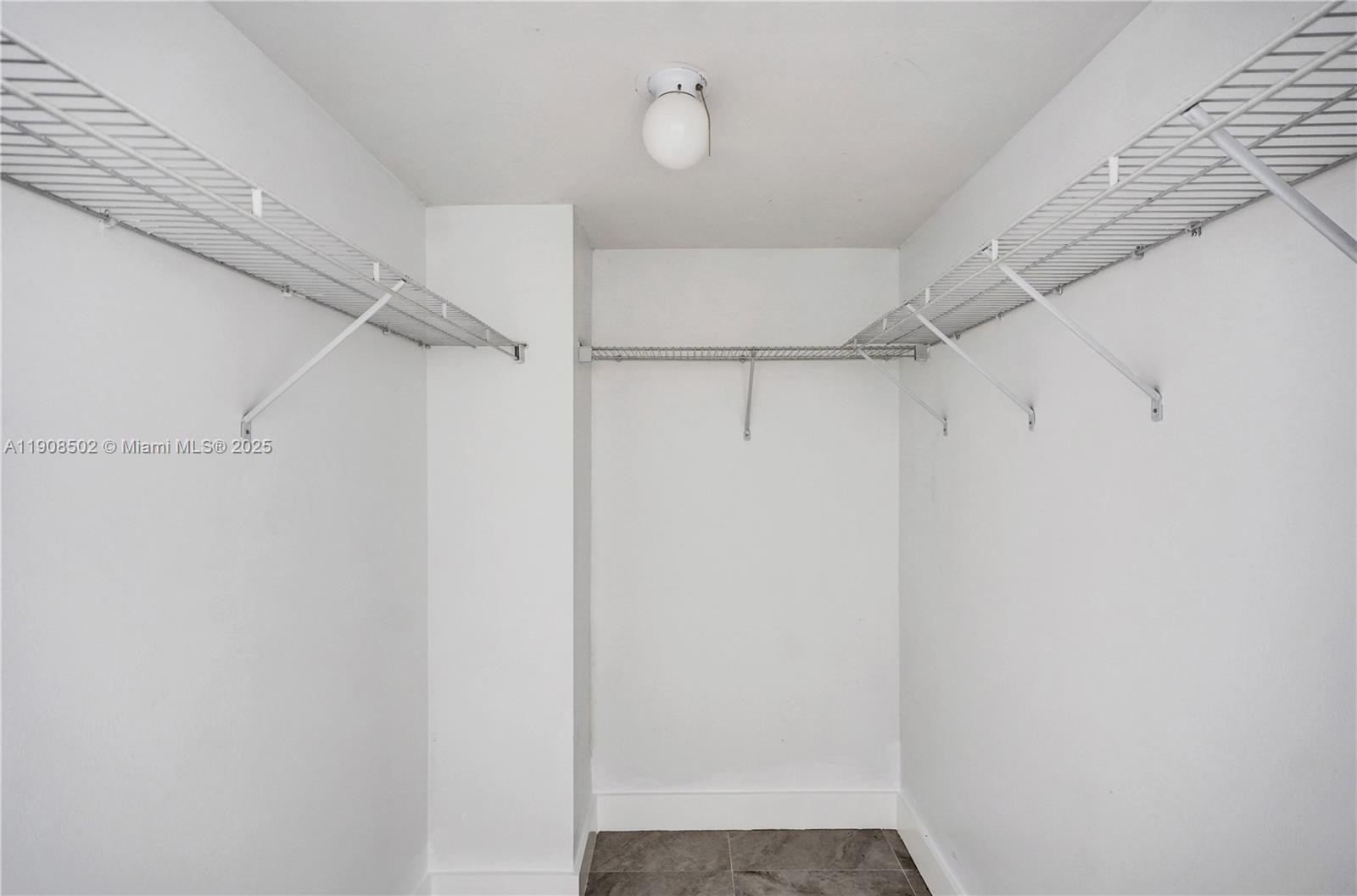 14951 Royal Oaks Ln # 806