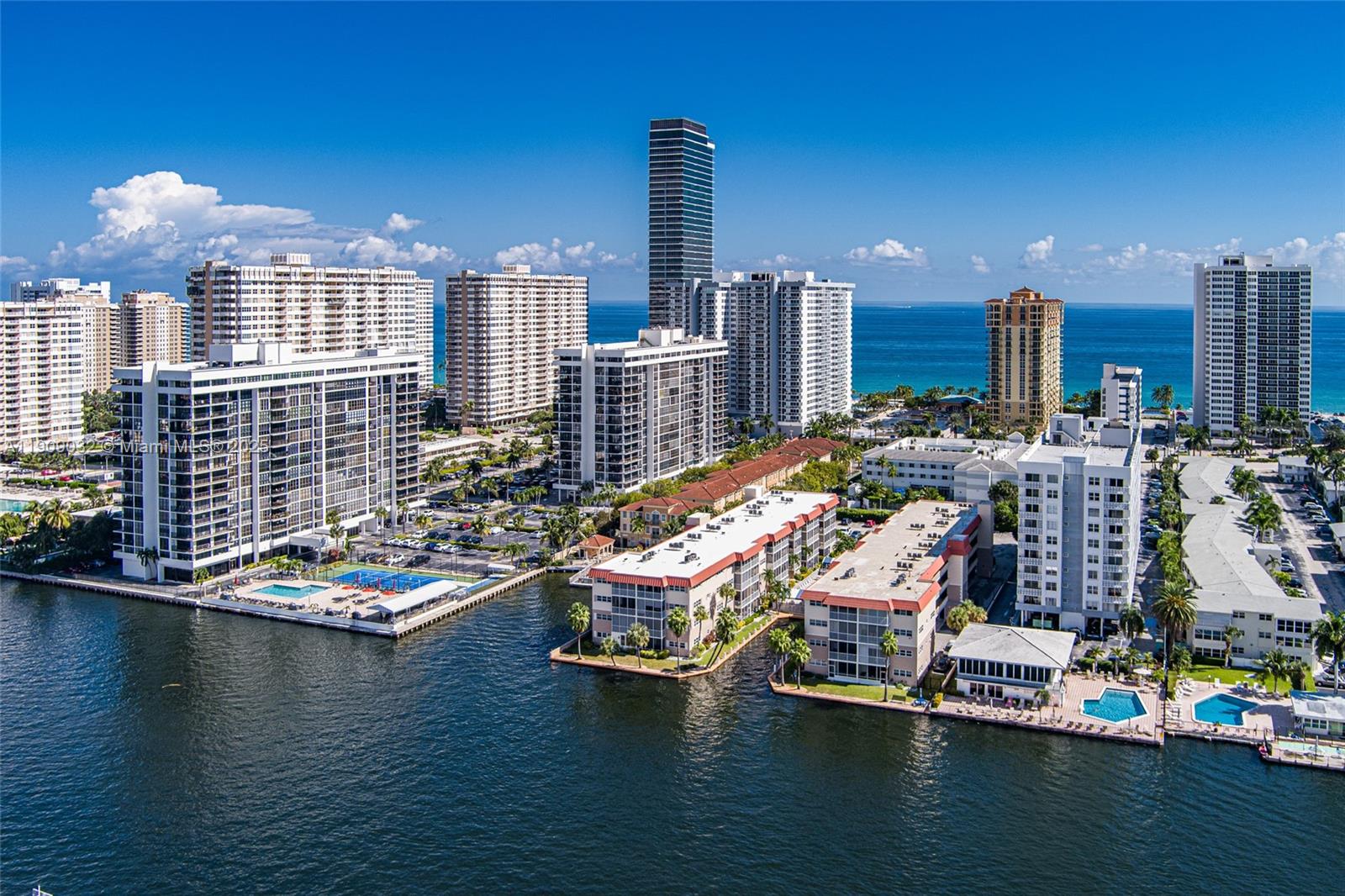 2081 S Ocean Dr # 308