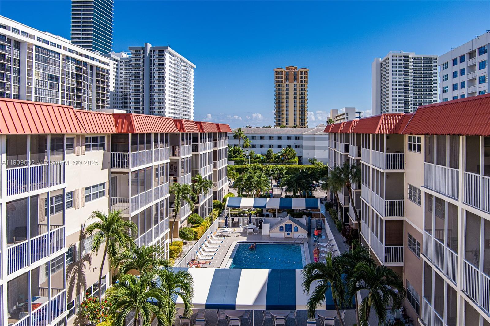 2081 S Ocean Dr # 308