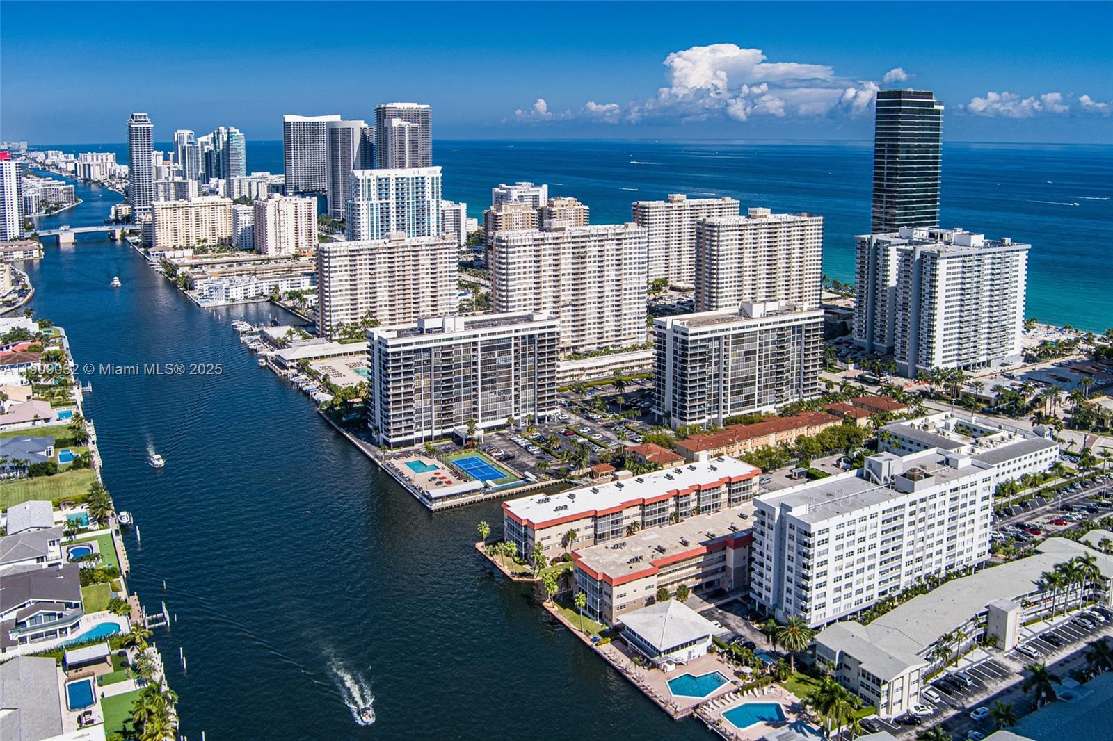 2081 S Ocean Dr # 308