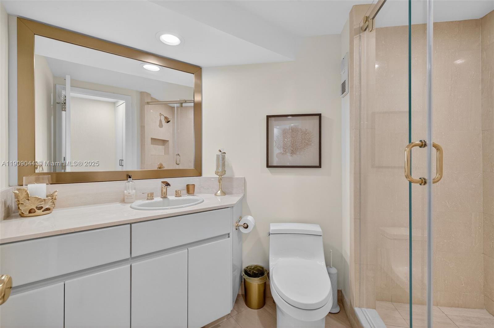 3000 Island Blvd # 1904