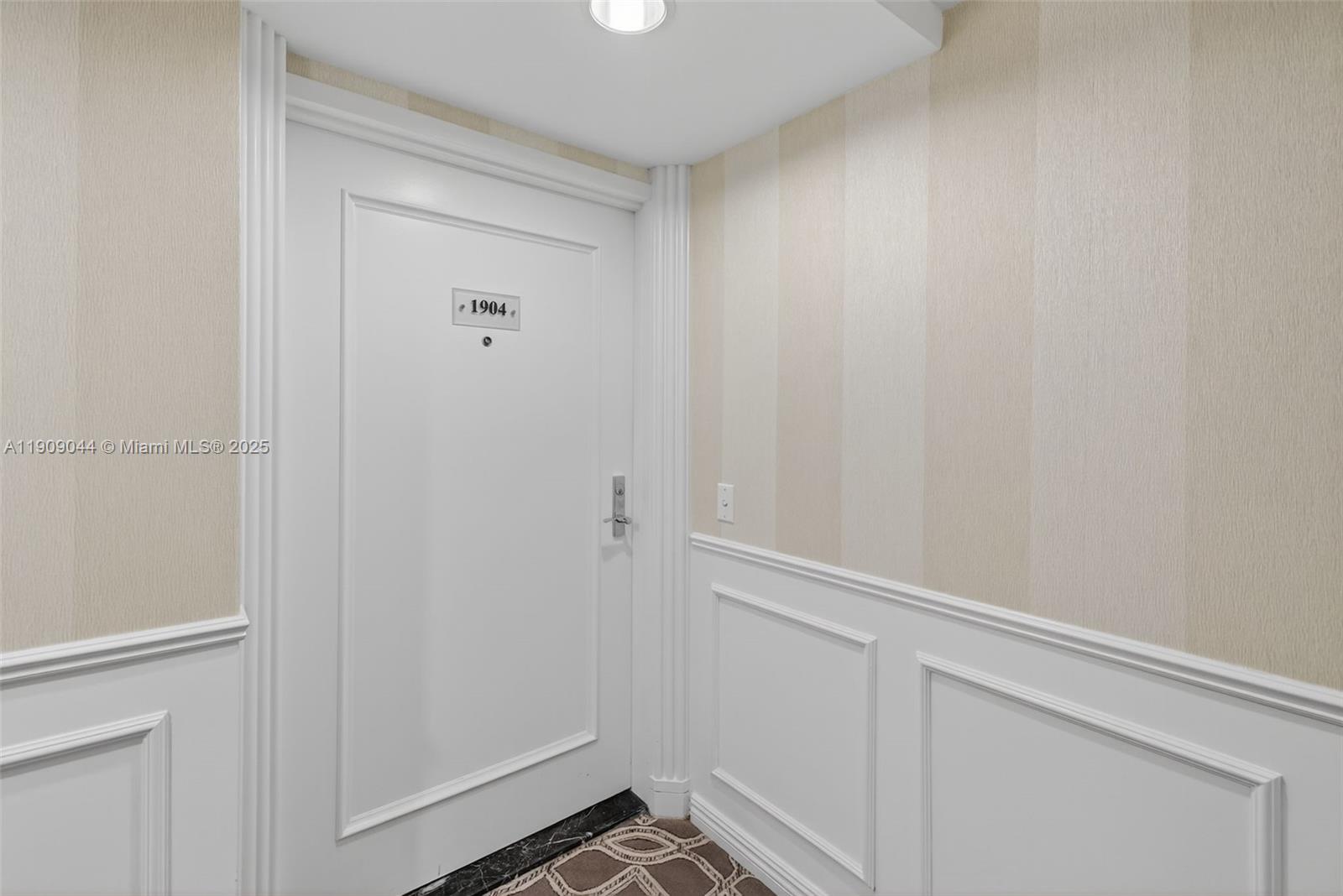 3000 Island Blvd # 1904