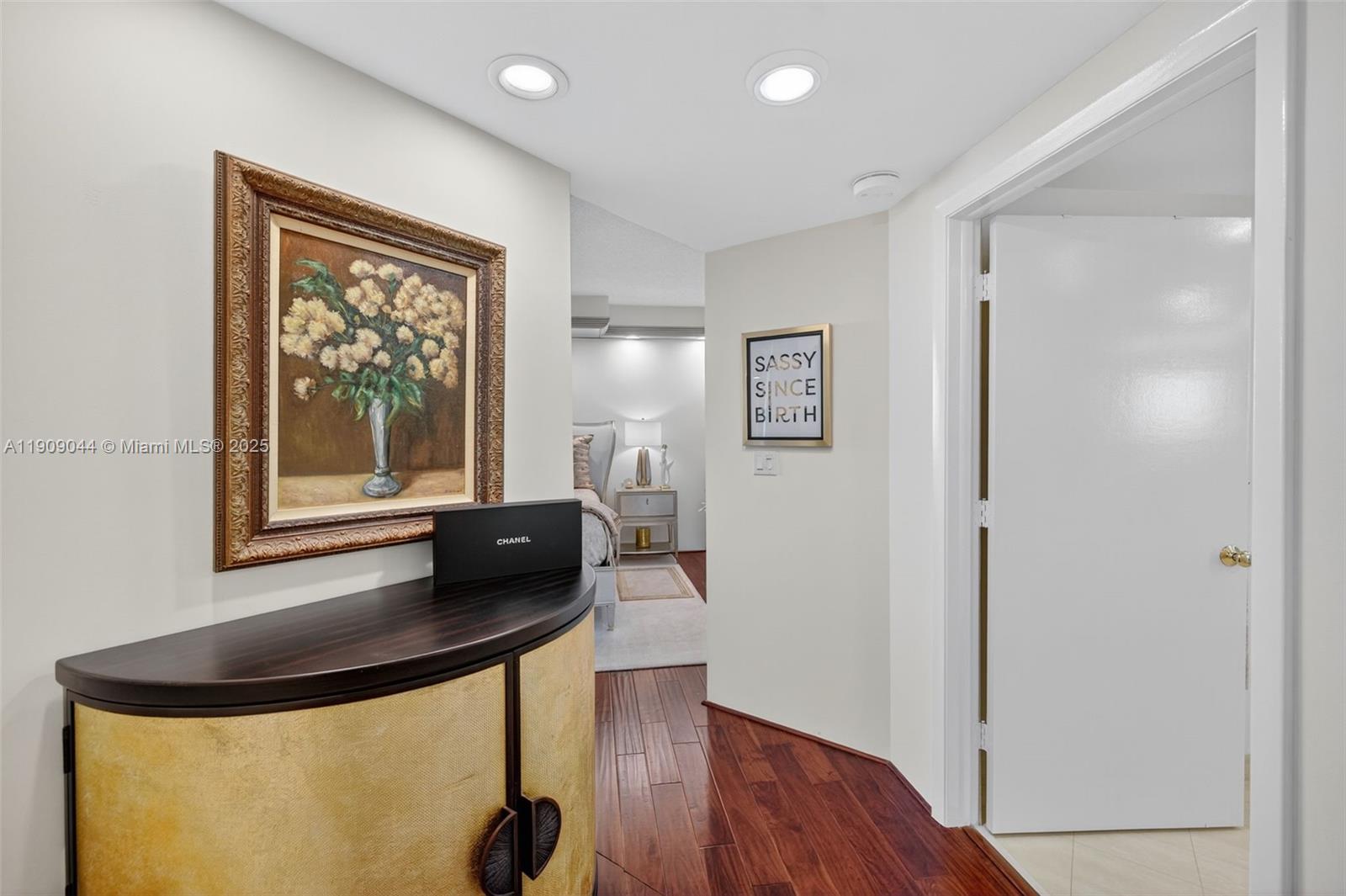 3000 Island Blvd # 1904