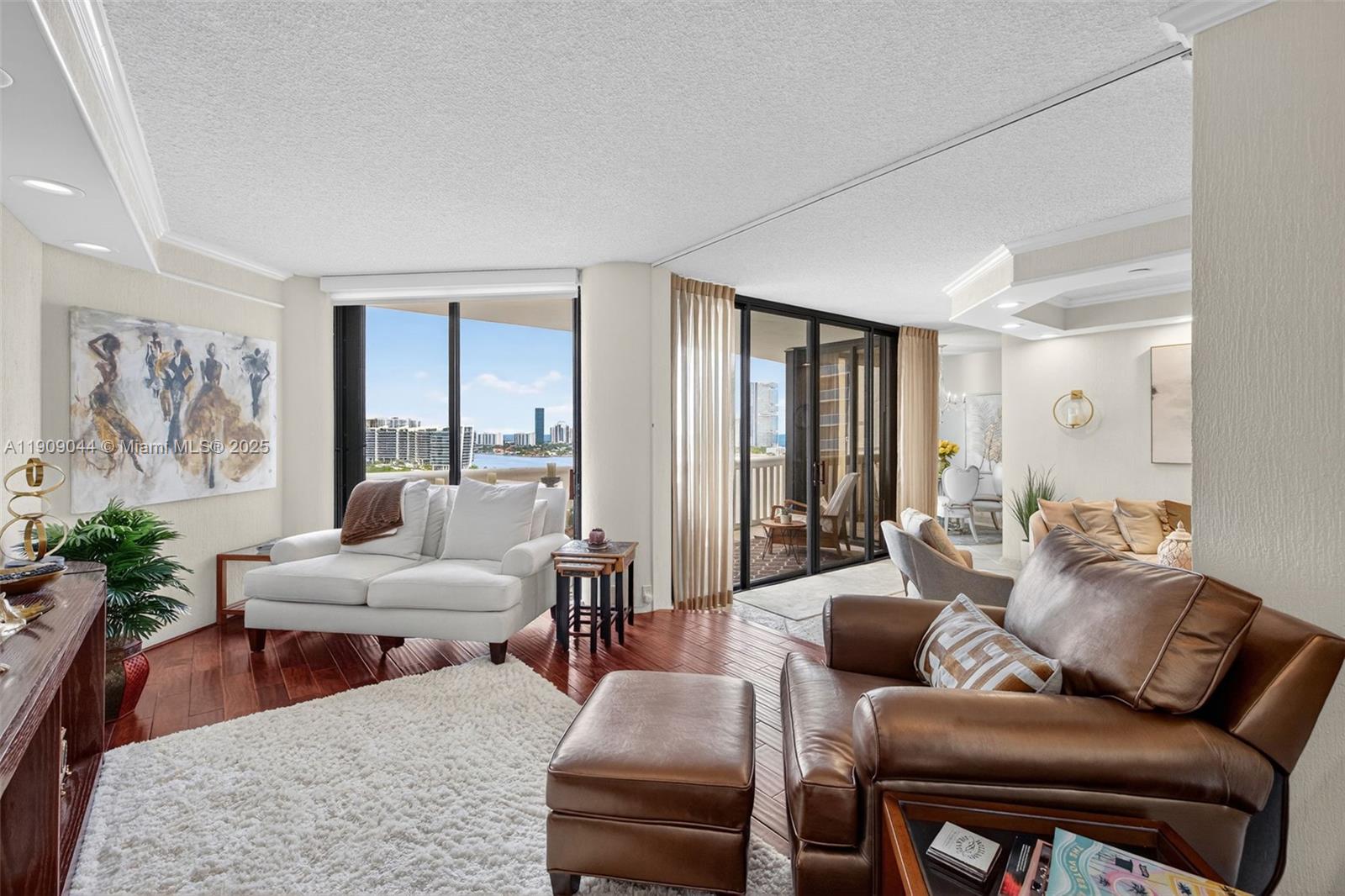 3000 Island Blvd # 1904