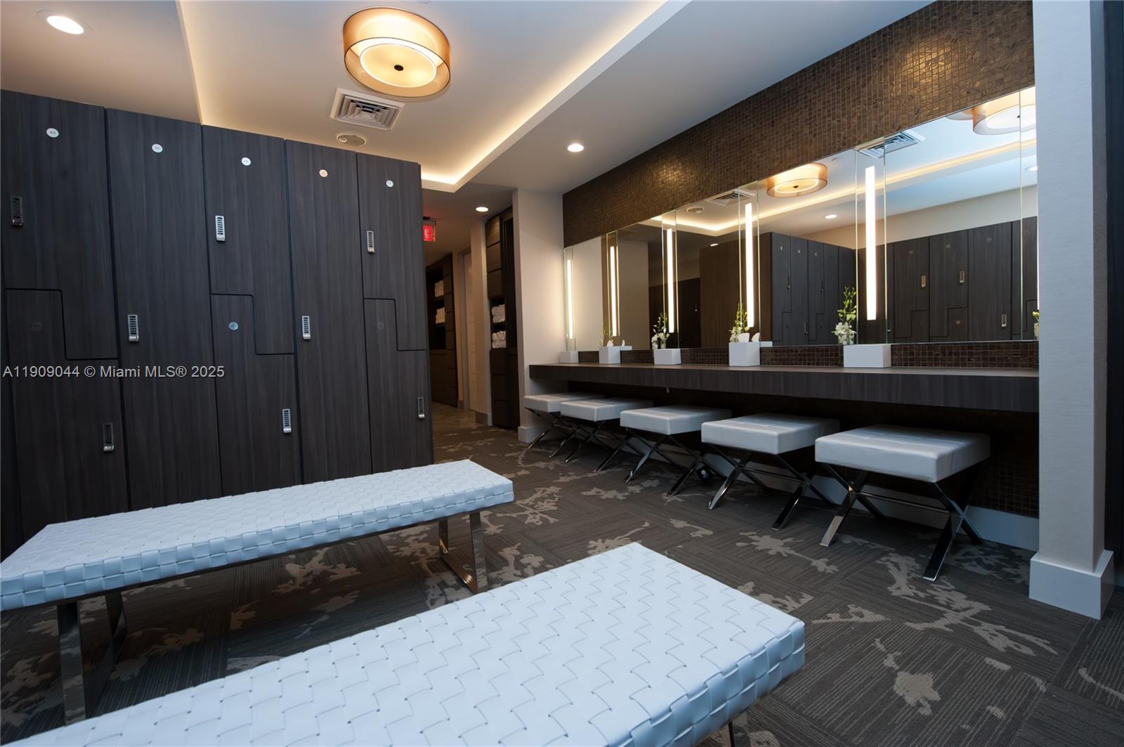 3000 Island Blvd # 1904