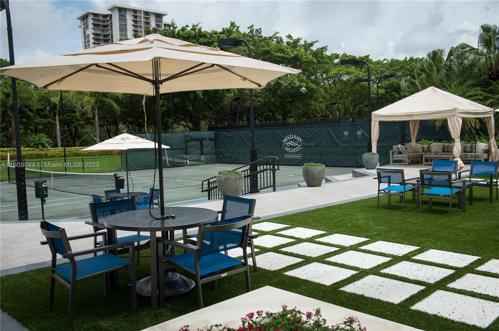 3000 Island Blvd # 1904