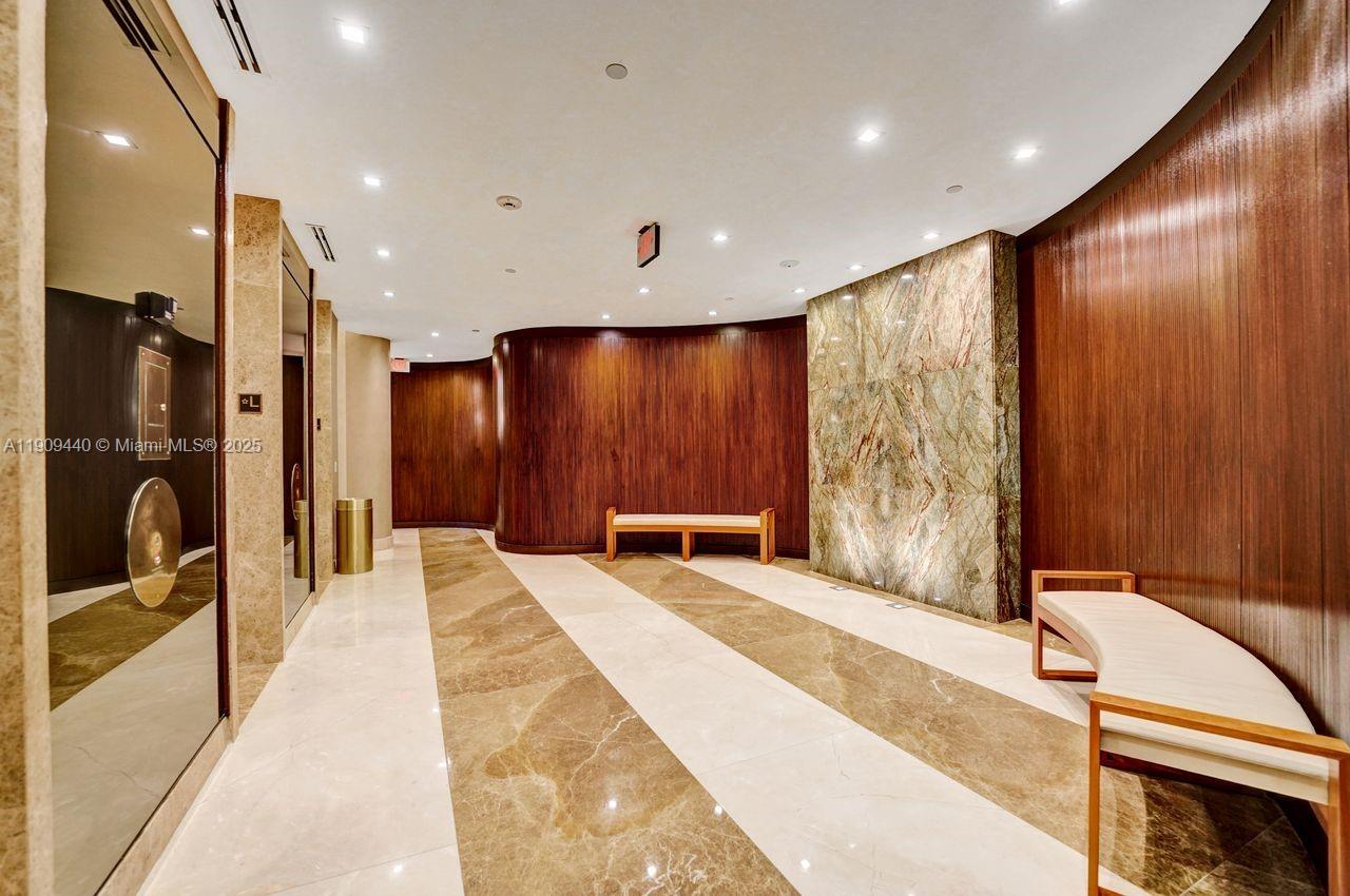 19667 Turnberry Way # 27J