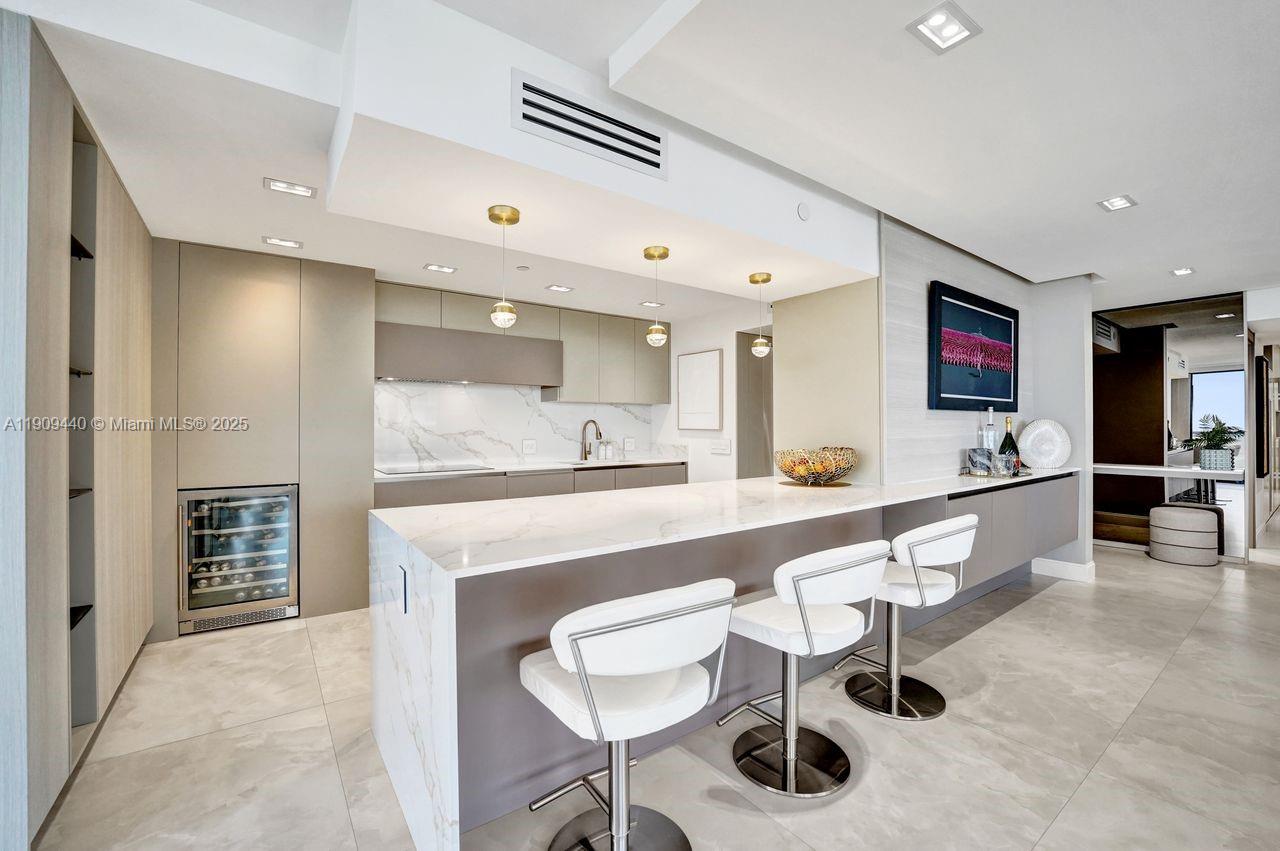 19667 Turnberry Way # 27J