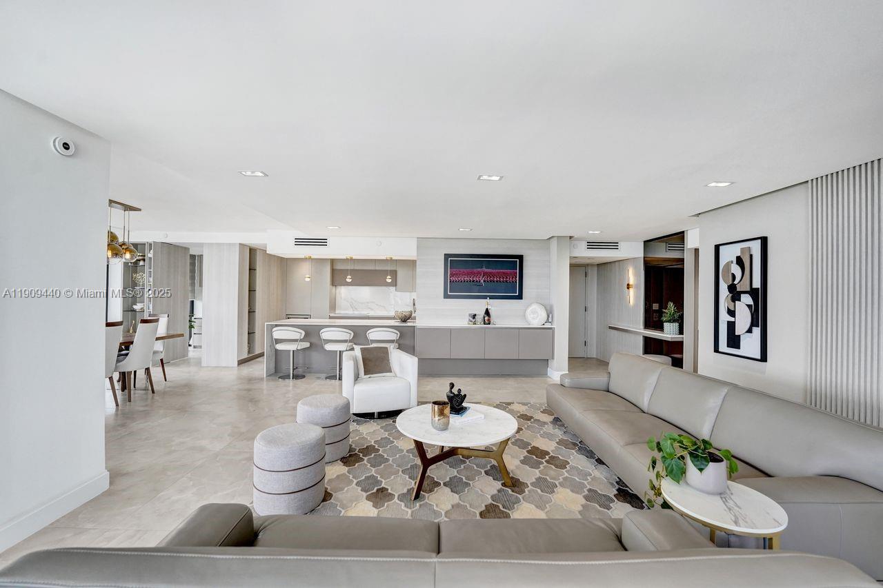 19667 Turnberry Way # 27J