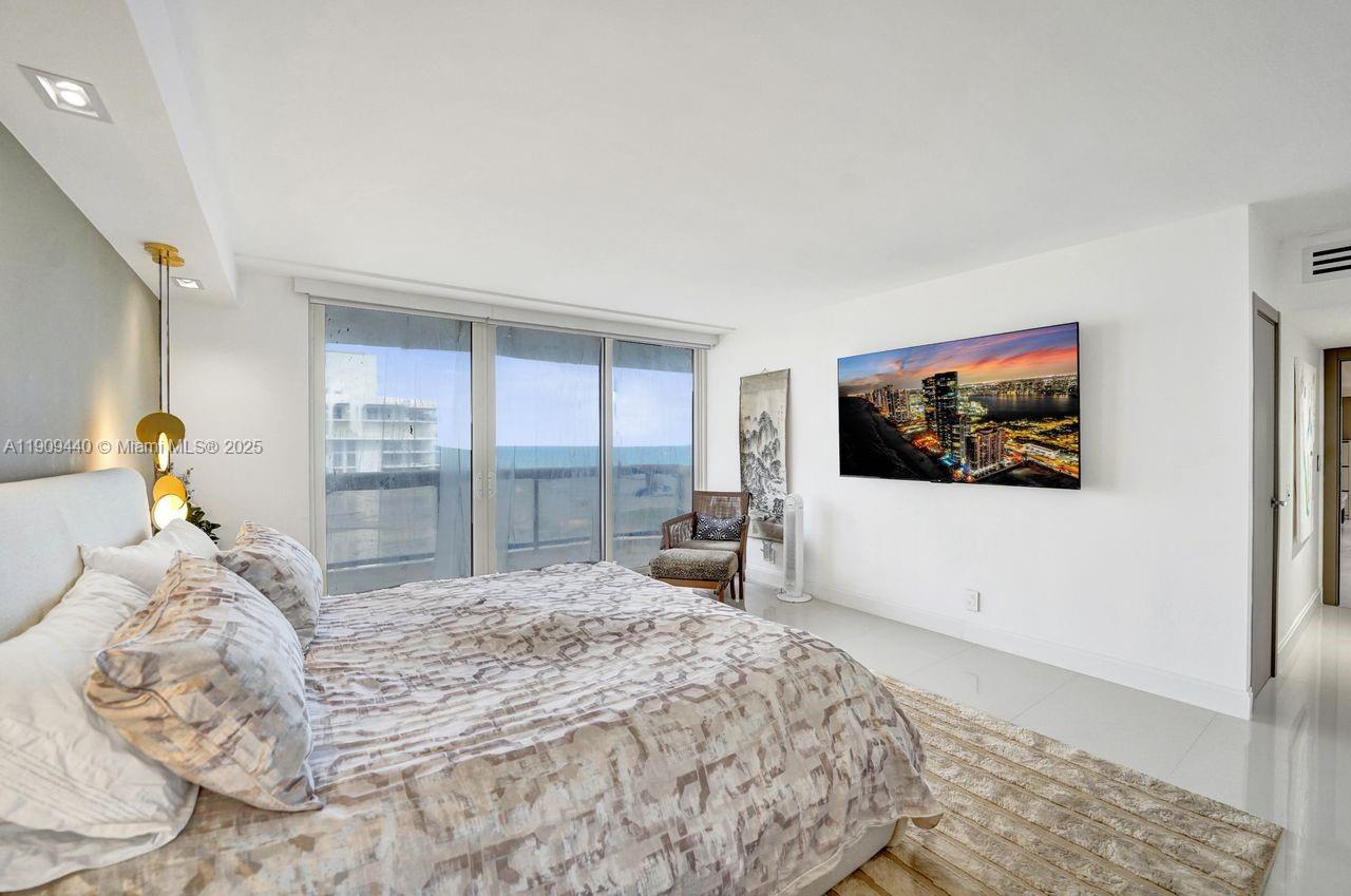 19667 Turnberry Way # 27J