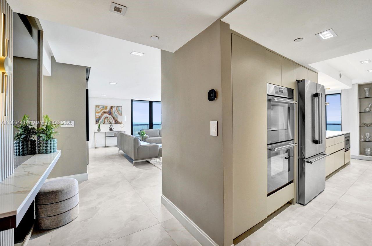 19667 Turnberry Way # 27J