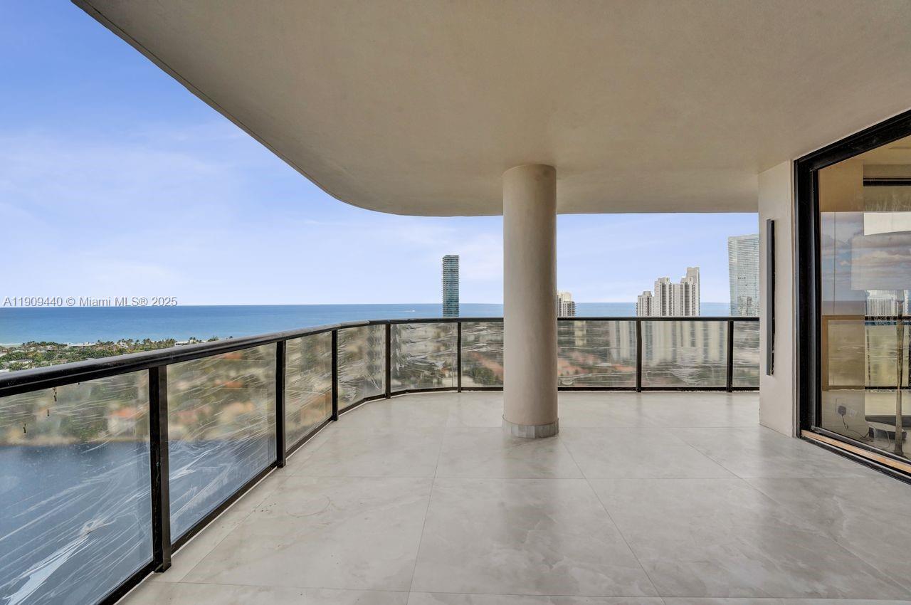 19667 Turnberry Way # 27J