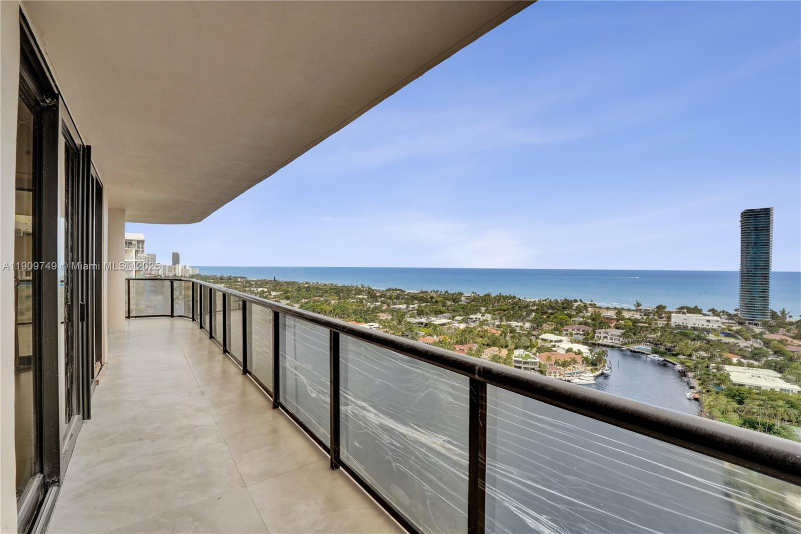 19667 Turnberry Way # 27J