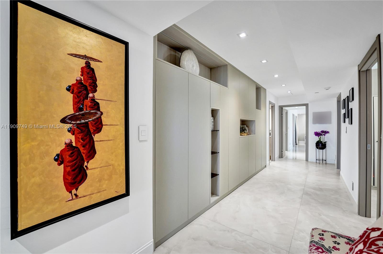 19667 Turnberry Way # 27J