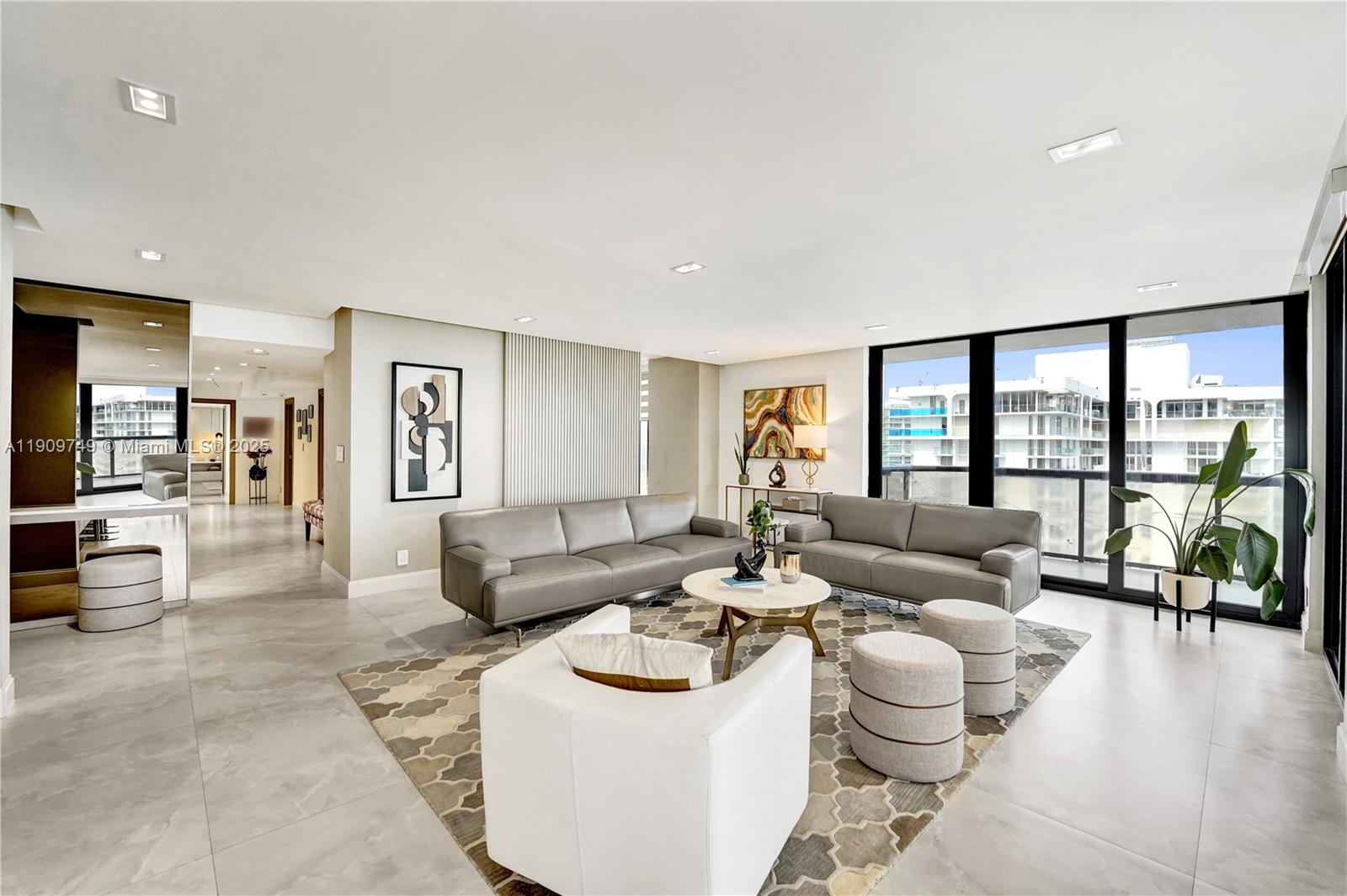 19667 Turnberry Way # 27J