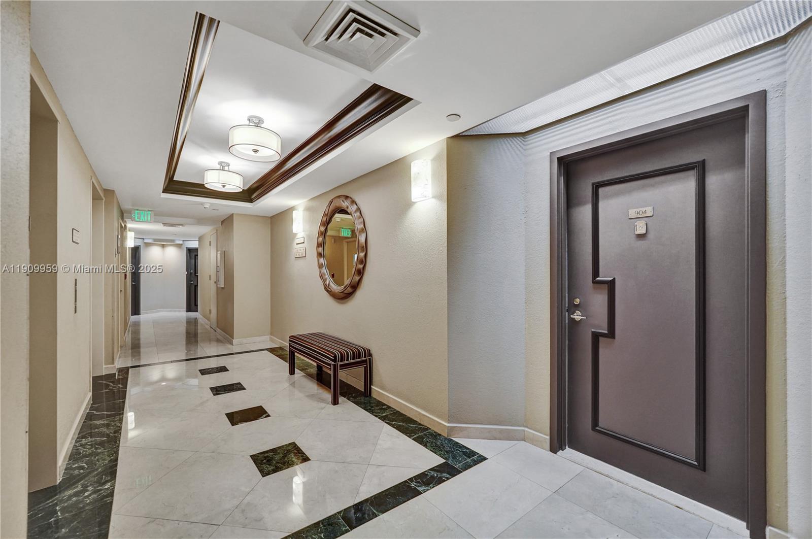 3600 Yacht Club Dr # 904