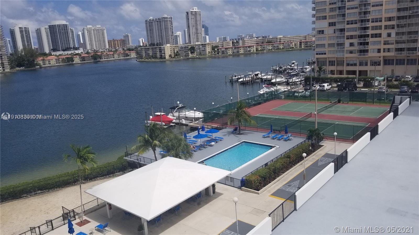 2780 NE 183rd St # 608