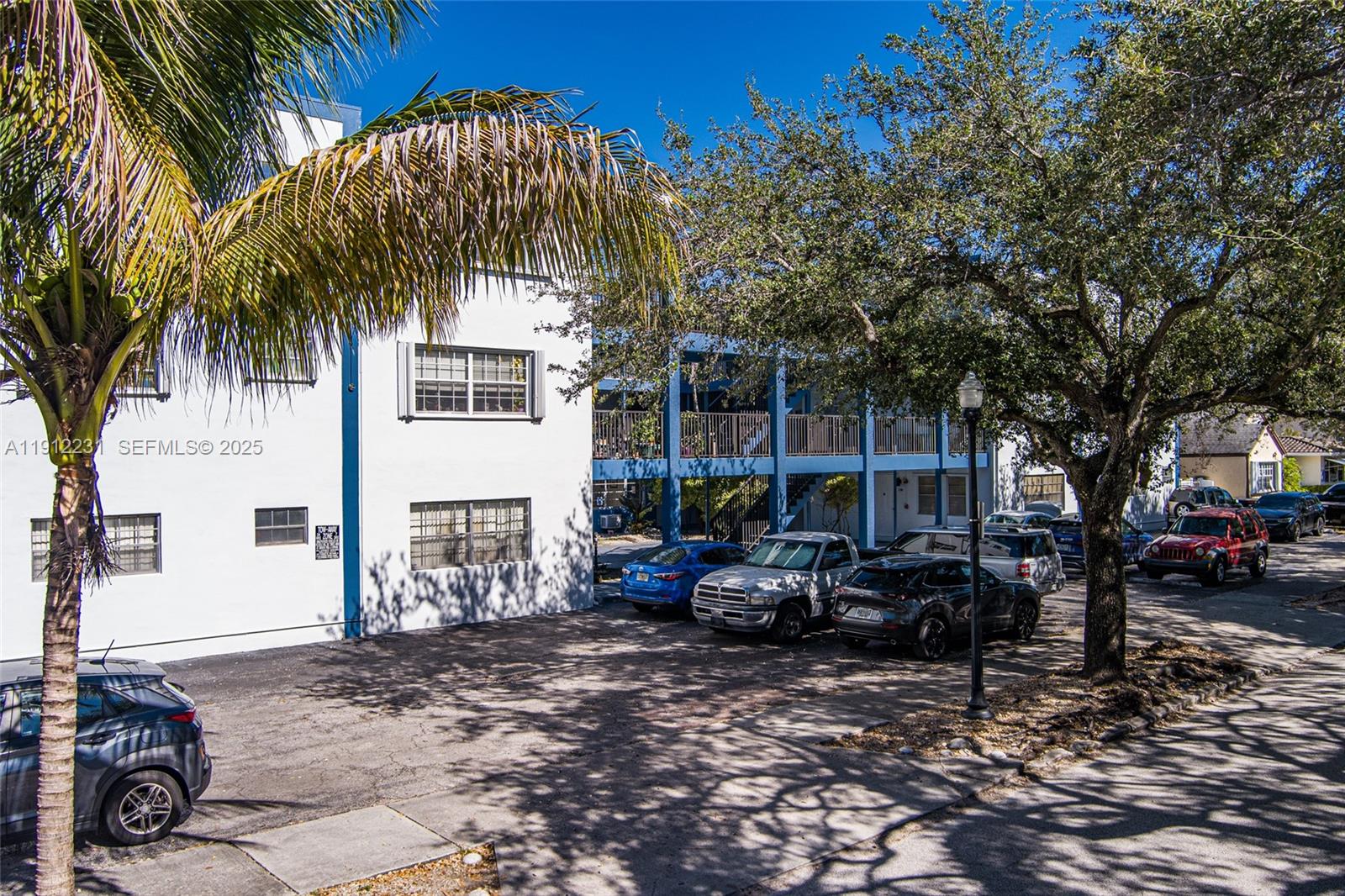 1943 Monroe St # 310D