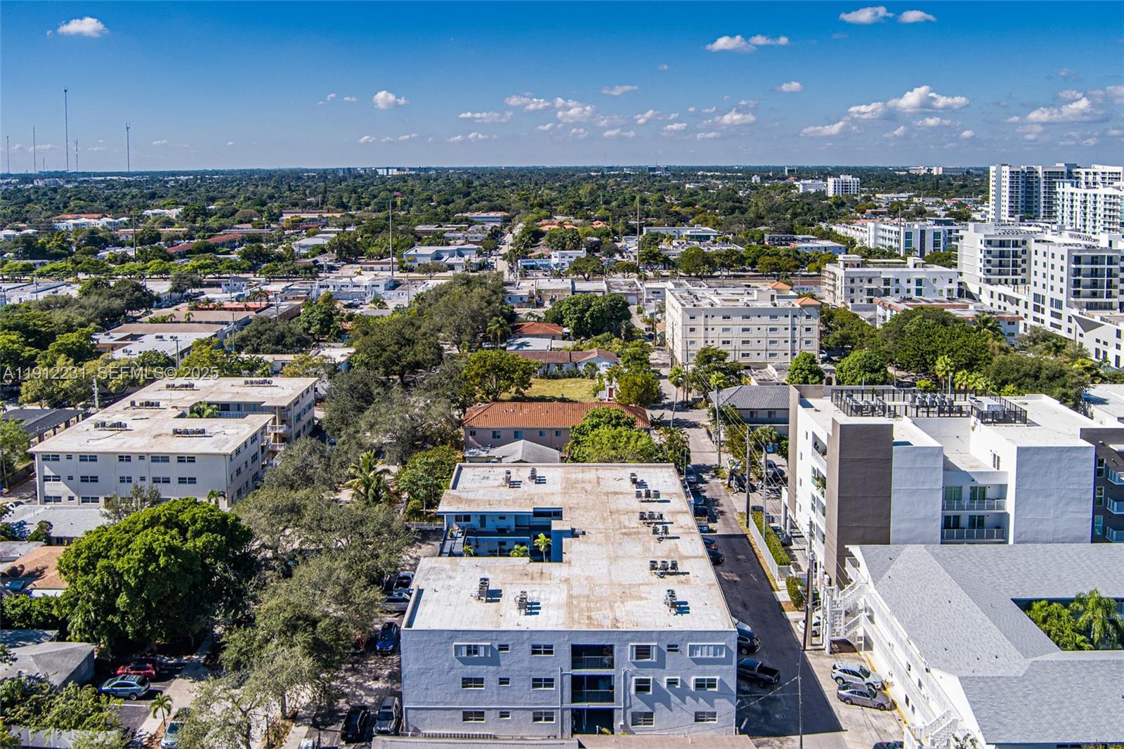 1943 Monroe St # 310D