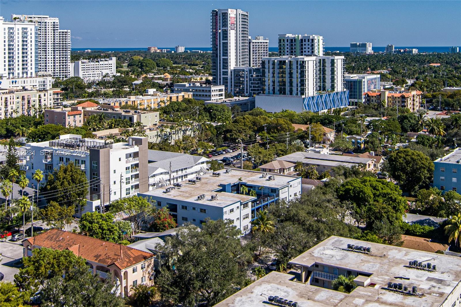 1943 Monroe St # 310D