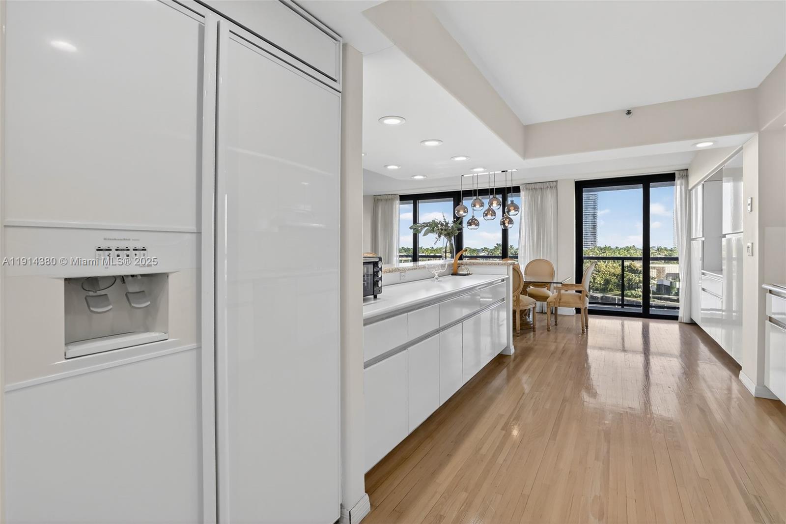 19667 Turnberry Way # 5J