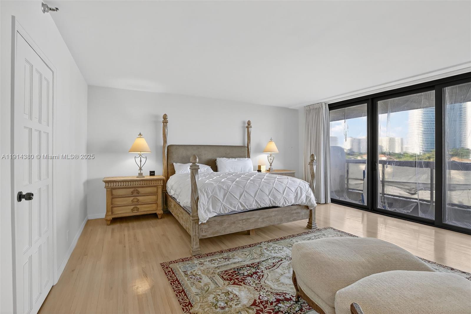 19667 Turnberry Way # 5J