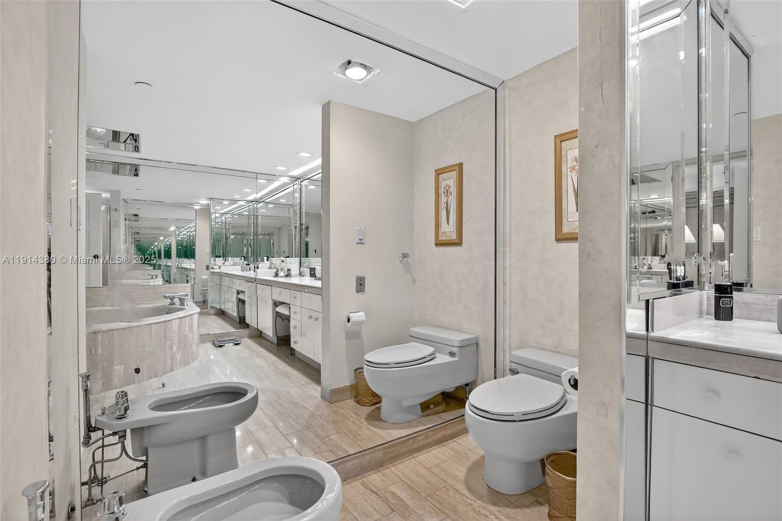 19667 Turnberry Way # 5J