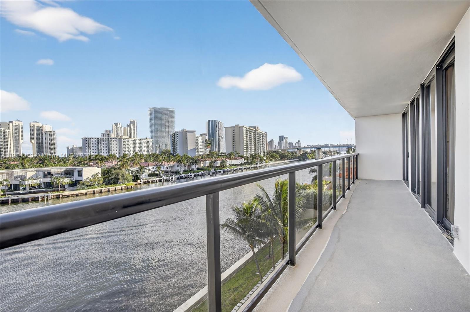 19667 Turnberry Way # 5J