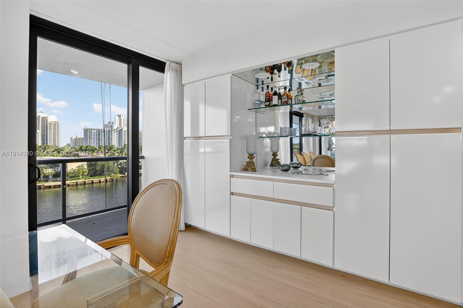 19667 Turnberry Way # 5J