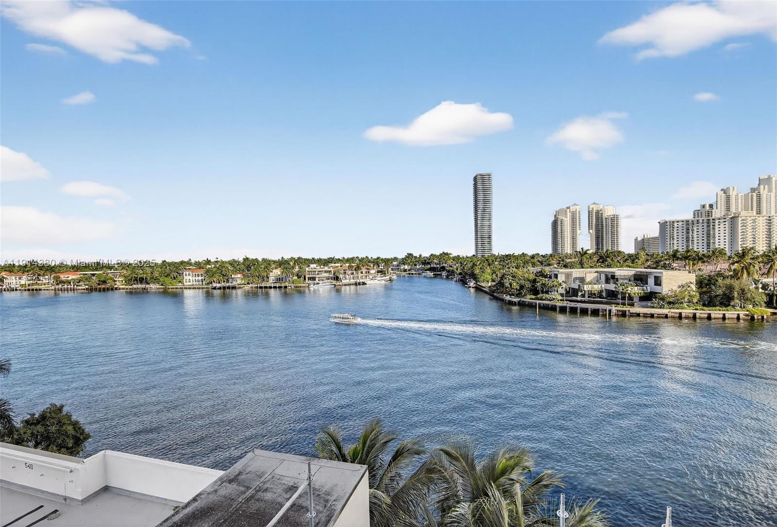 19667 Turnberry Way # 5J