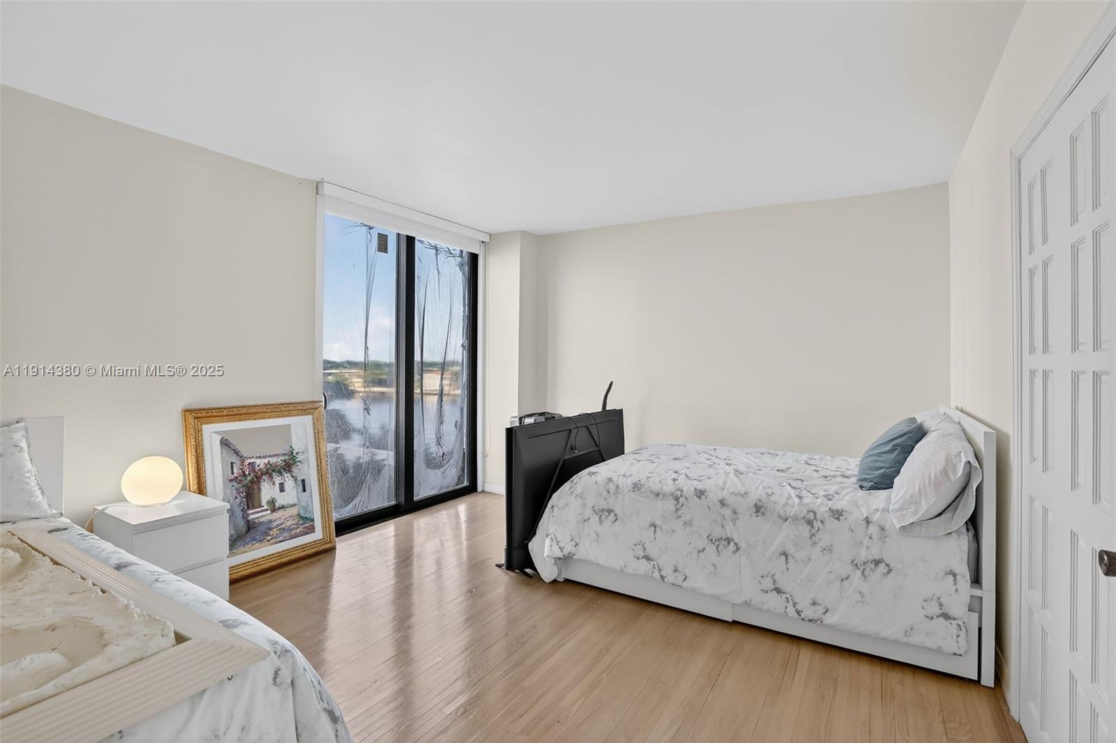 19667 Turnberry Way # 5J