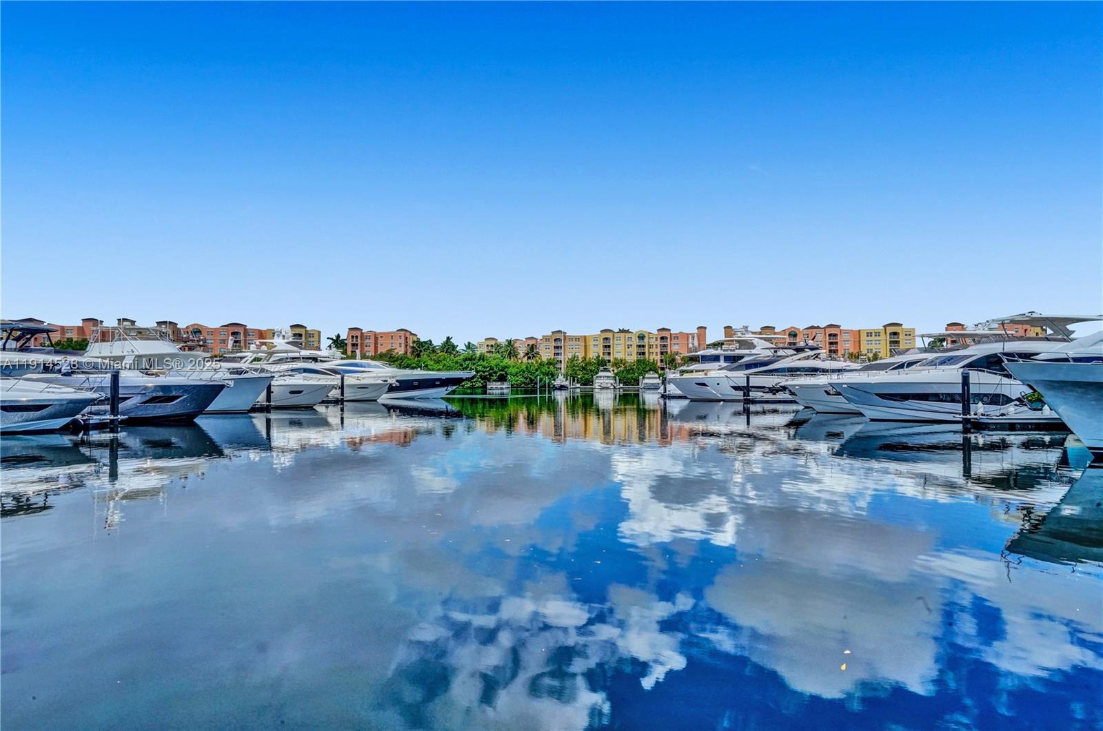 19667 Turnberry Way # 7B