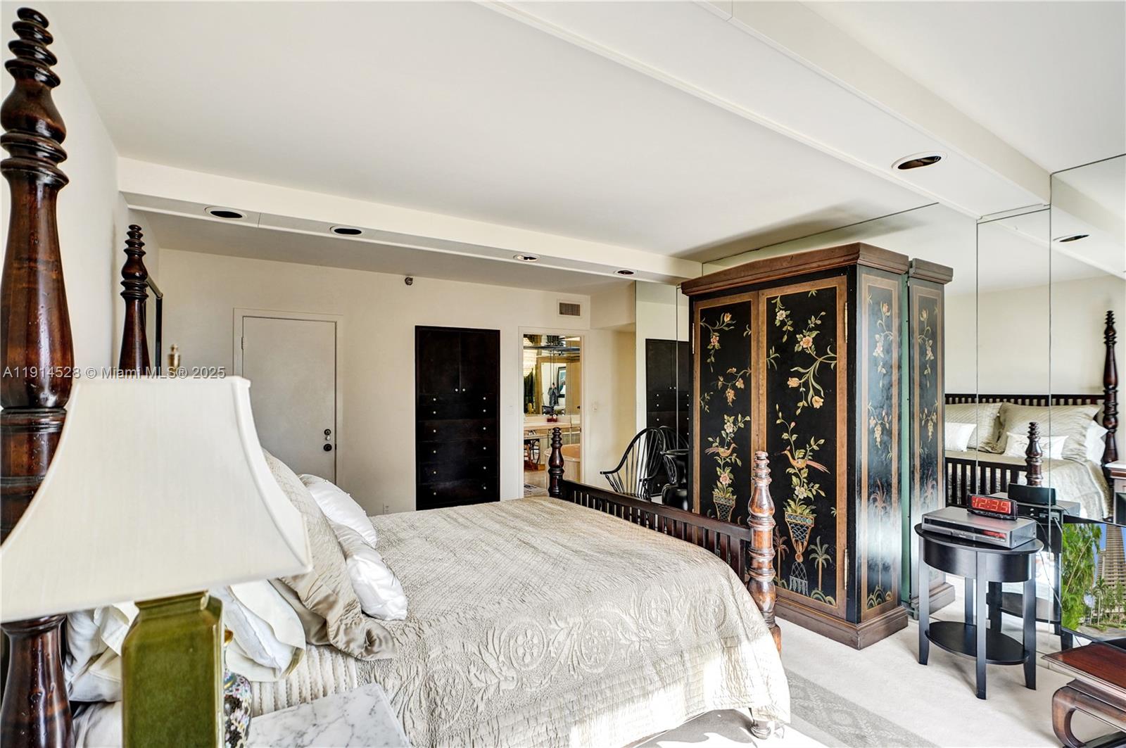 19667 Turnberry Way # 7B