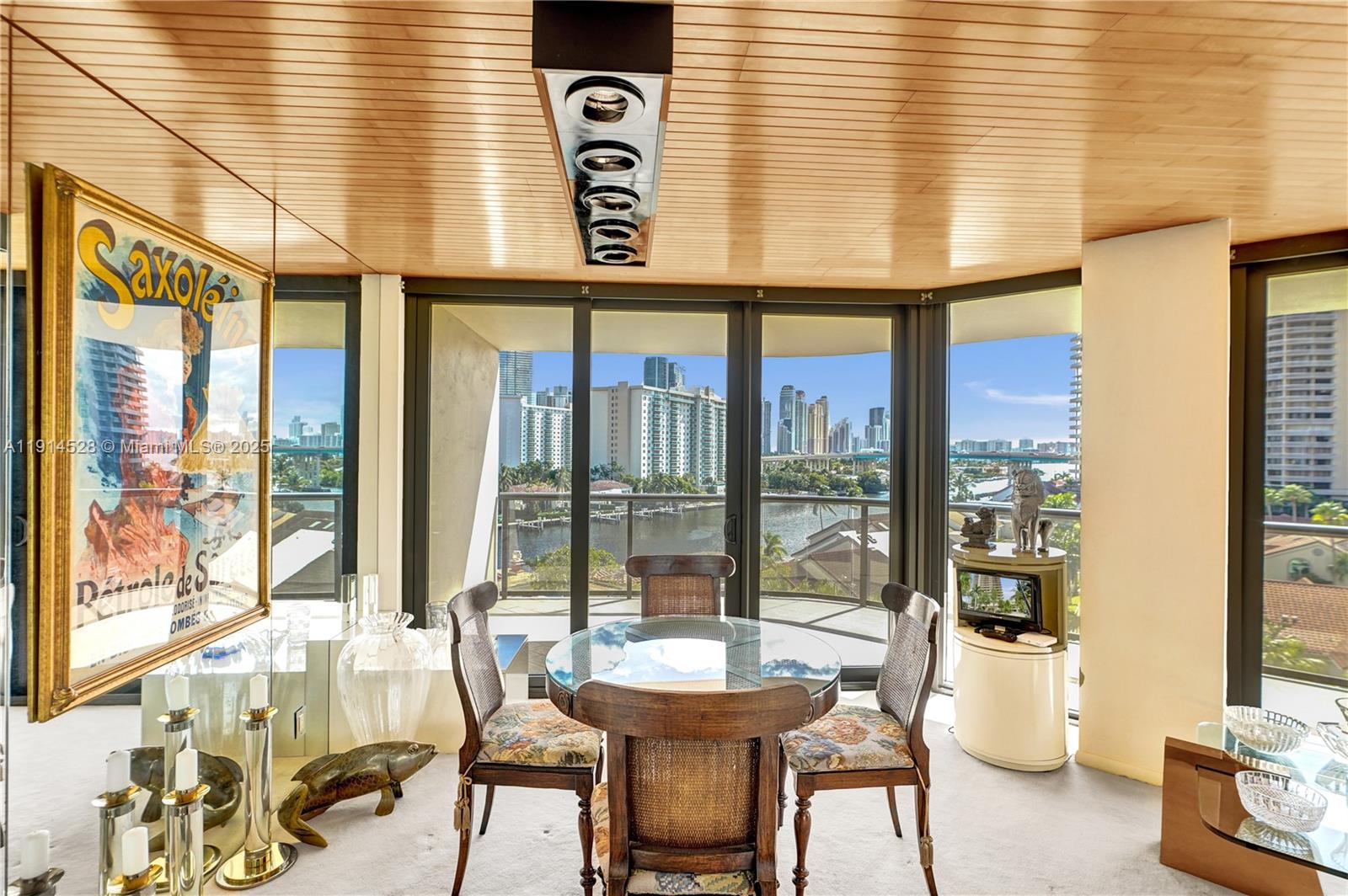 19667 Turnberry Way # 7B