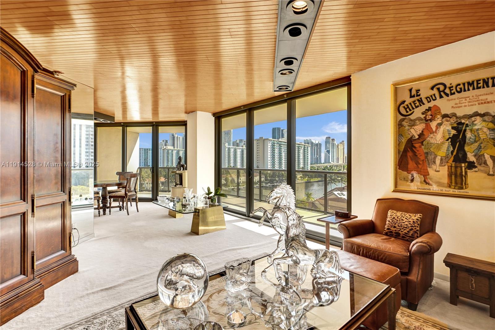 19667 Turnberry Way # 7B