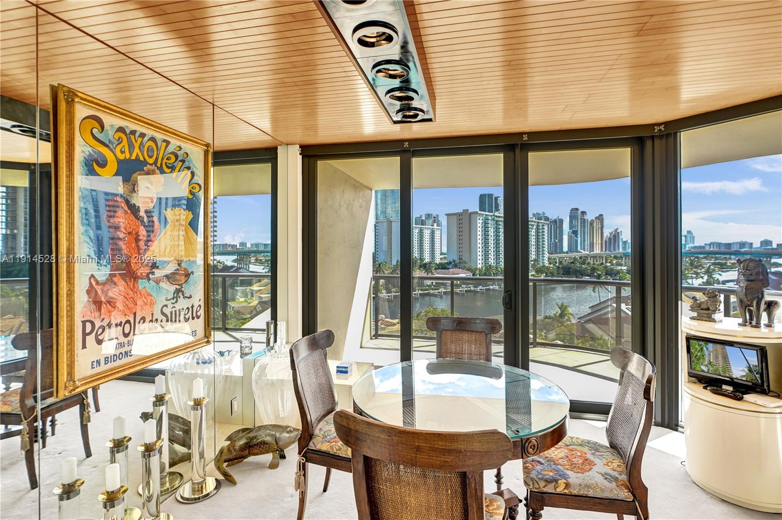 19667 Turnberry Way # 7B