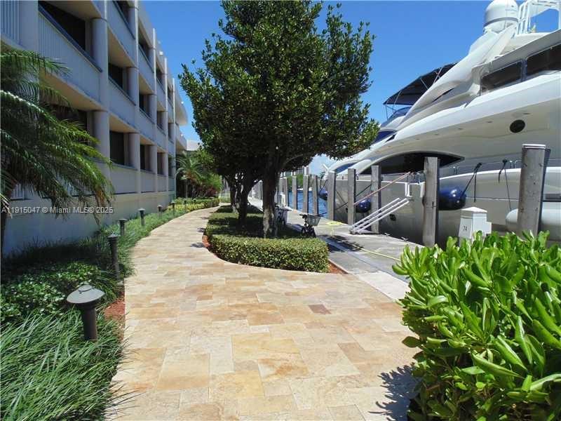 19707 W Turnberry Way # 26D