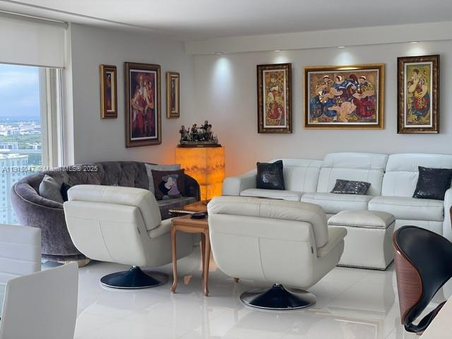 19707 W Turnberry Way # 26D