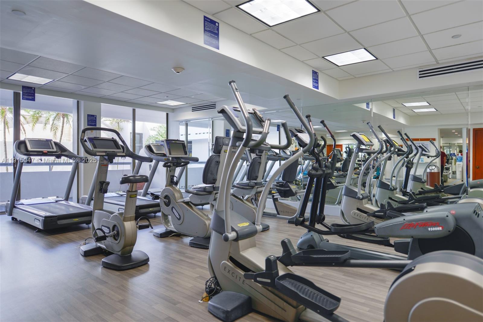 19707 W Turnberry Way # 26D