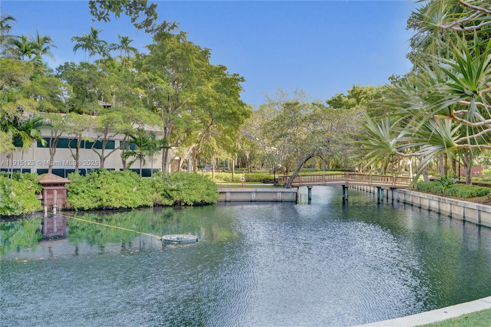 2000 Towerside Ter # 301